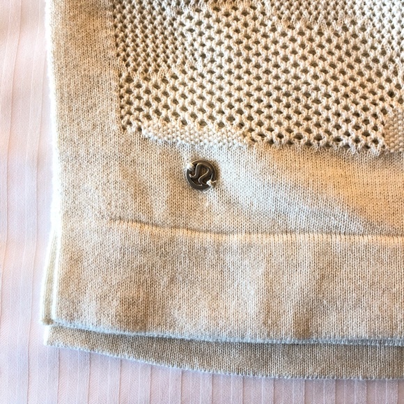 Lululemon Find Your Light Wrap Cardigan Sweater - Picture 6 of 13